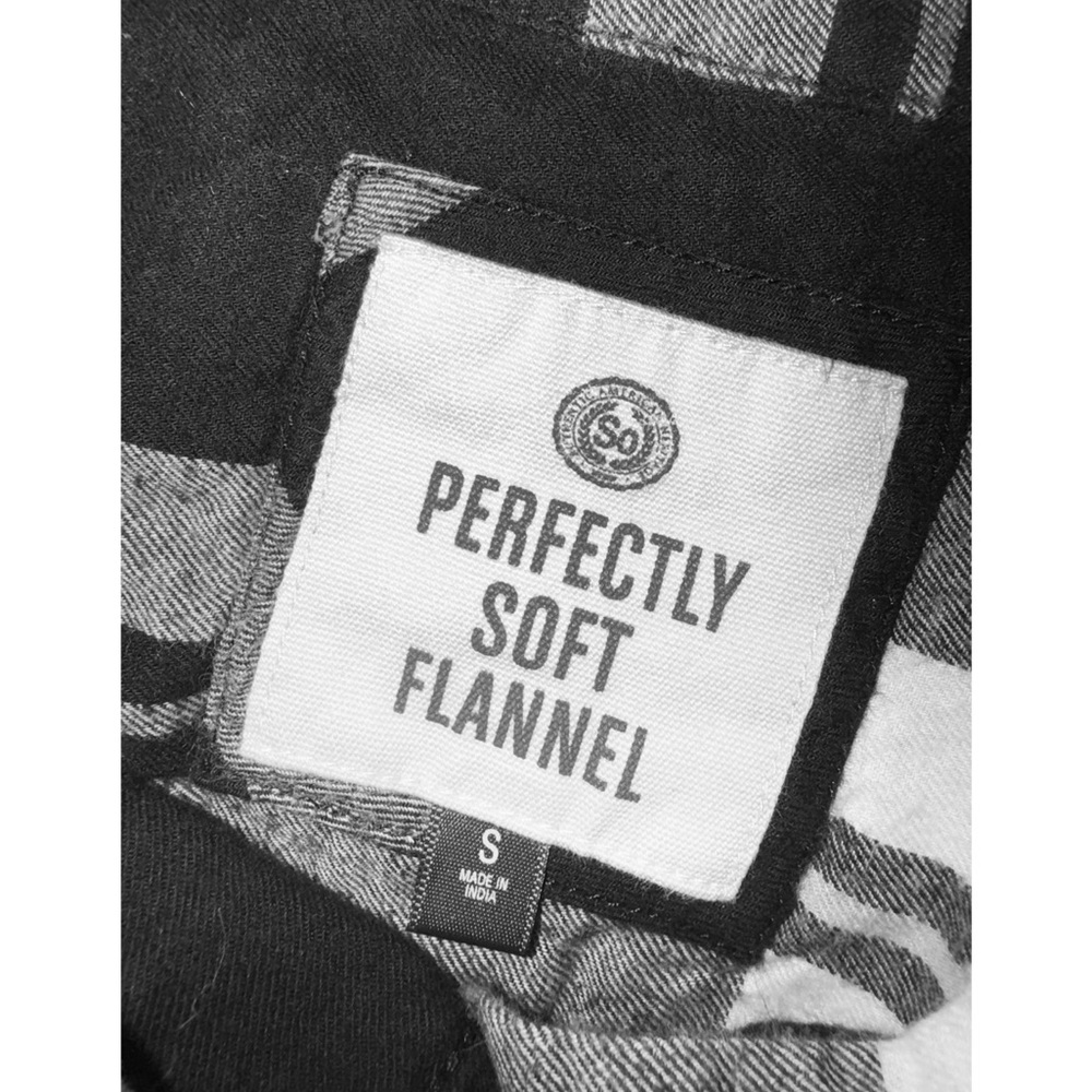 Perfectly Soft Flannel - Picture 3 of 4
